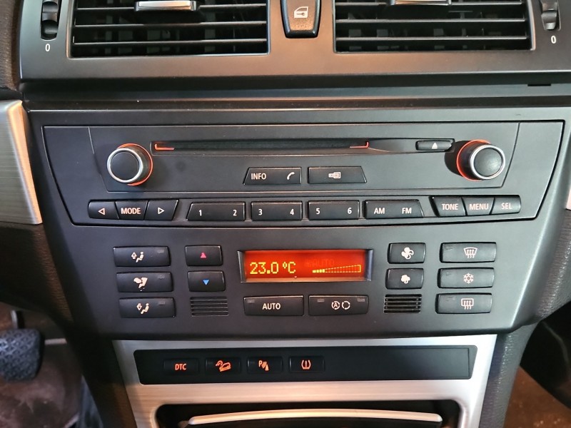 Konsola panel nawiewu Bmw X3 e83 3452067