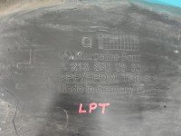 Nadkole przód lewe Mercedes W213 A2136900530