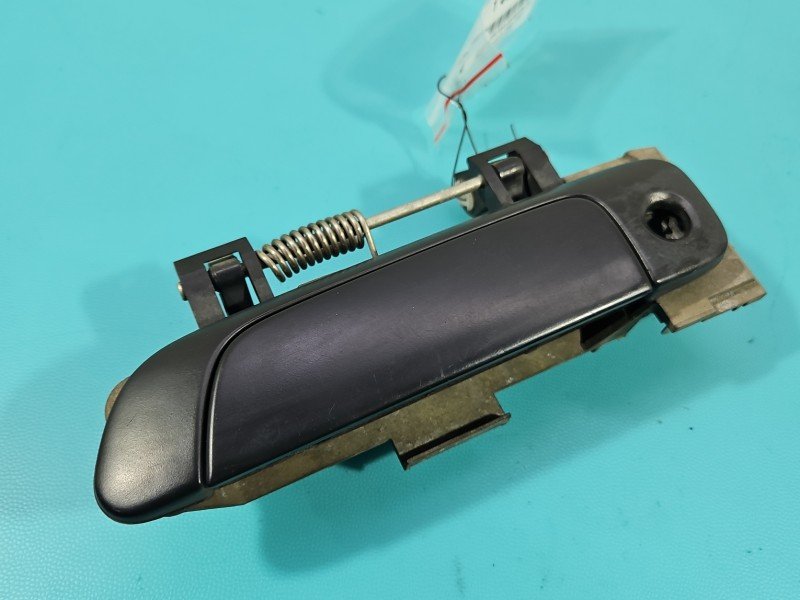 Klamka przód lewa zewnętrzna Honda Accord VI 98-02 Klamka przód lewa zewnętrzna Honda Accord VI 98-02