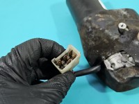 Silniczek Silnik wycieraczek przód Audi A8 D2