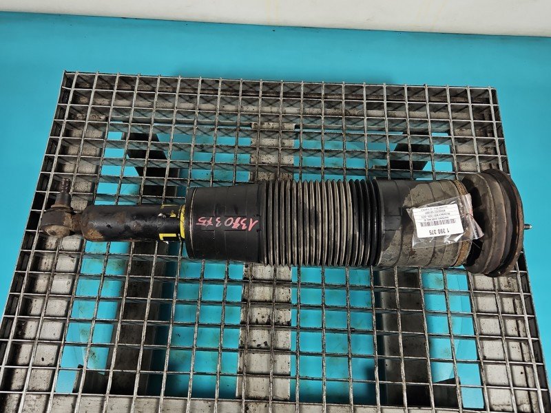 Amortyzator przód lewy przedni Mercedes W221