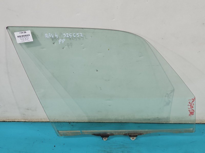 Szyba drzwi przód prawa Toyota Rav4 I 94- HB
