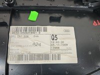 Tapicerka drzwi tył prawa boczek AUDI Q5 08-