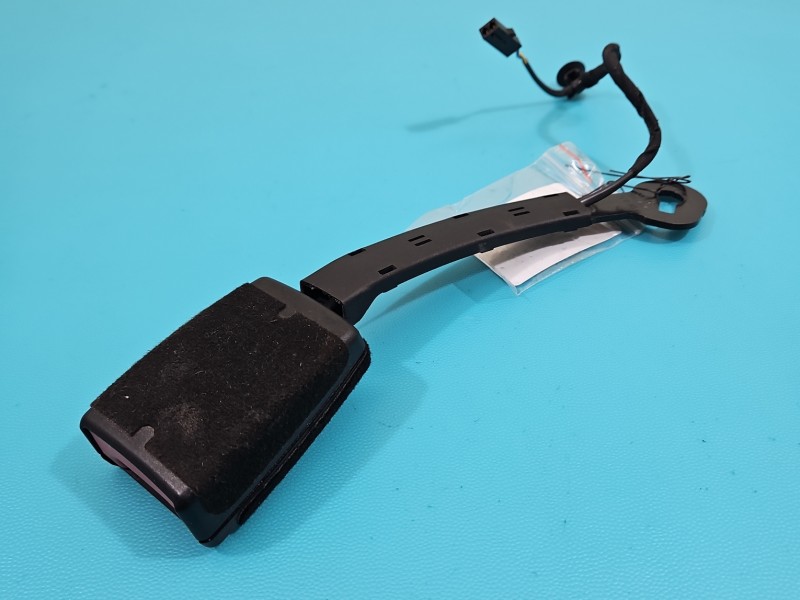 Pas bezpieczeństwa przód lewy kierowcy Seat Leon III 12- 5F0857755A EU