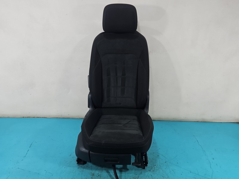 Fotel prawy przód pasażera Vw Tiguan II 16- 5d EUROPA