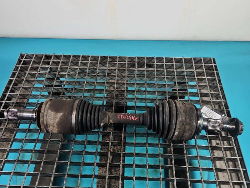 Półoś przód prawa Toyota Land Cruiser J200 07- 4.5 V8 D4D automat