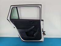 Drzwi tył lewe Skoda Rapid kombi 5d biały LF9E-9P9P