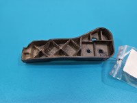 Mocowanie Europejska, Tył lewy zderzaka uchwyt 850452040R Dacia Duster III 24-