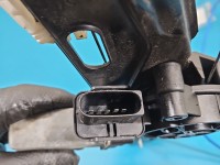 Podnośnik przód lewy bmw F30 4d sedan