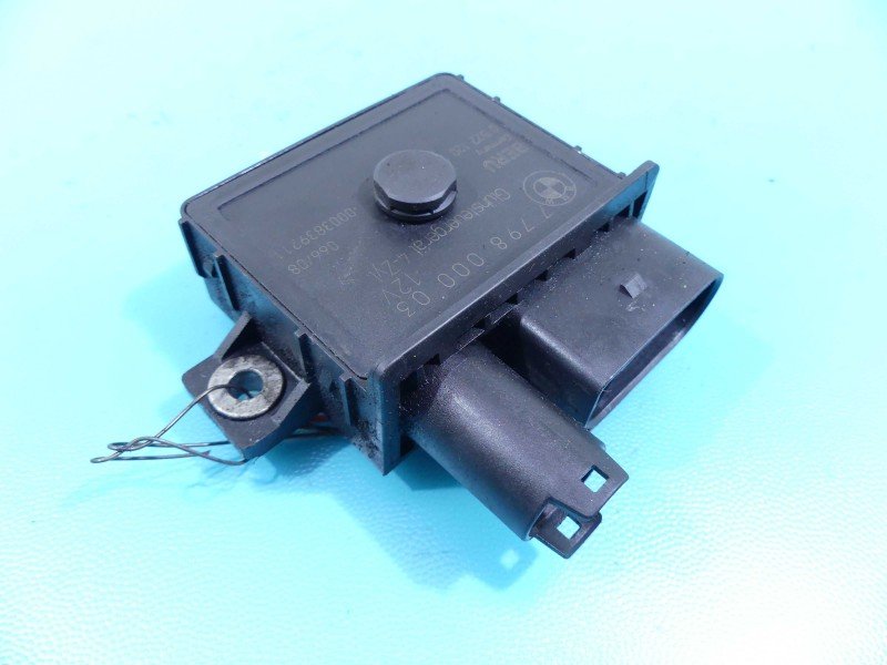 Przekaźnik świec żarowych Bmw X3 e83 779800003, 0522120102, 7798000 Przekaźnik świec żarowych Bmw X3 e83 779800003, 0522120102, 7798000