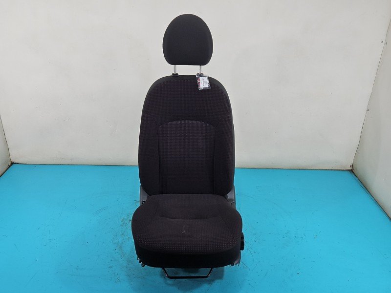 Fotel lewy przód kierowcy Mitsubishi Space Star II 12- EU Fotel lewy przód kierowcy Mitsubishi Space Star II 12- EU