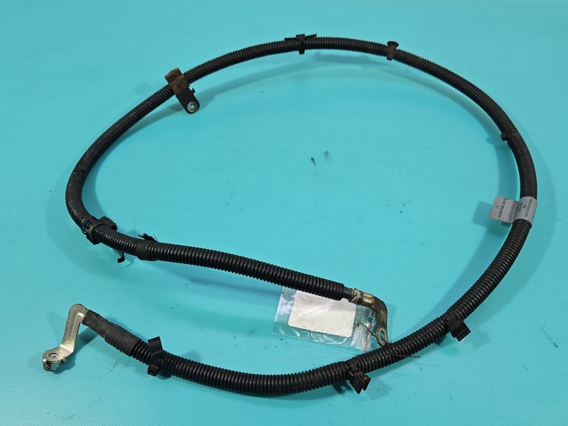 Wiązka instalacja Mercedes, Przewód rozrusznika MERCEDES W176 A2465402610