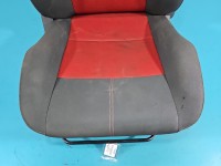 Fotel prawy przód pasażera Suzuki Swift Mk6 3d EUROPA