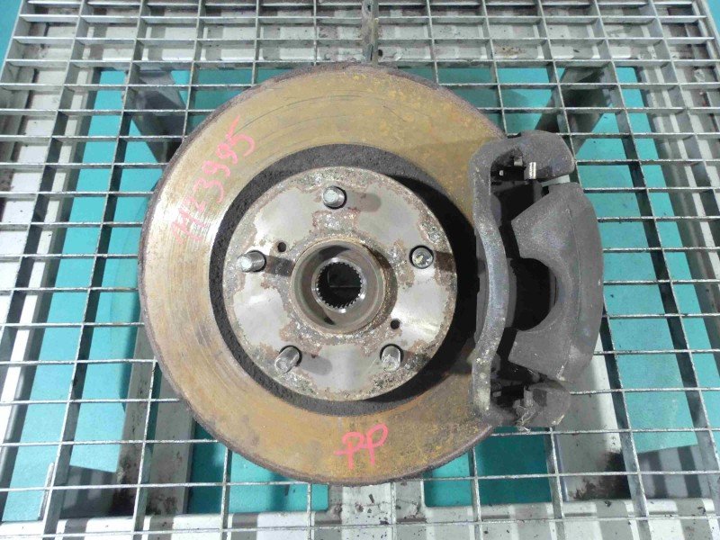 Zwrotnica prawa piasta przód 3.5 V6 Toyota Rav4 III 05- Zwrotnica prawa piasta przód 3.5 V6 Toyota Rav4 III 05-
