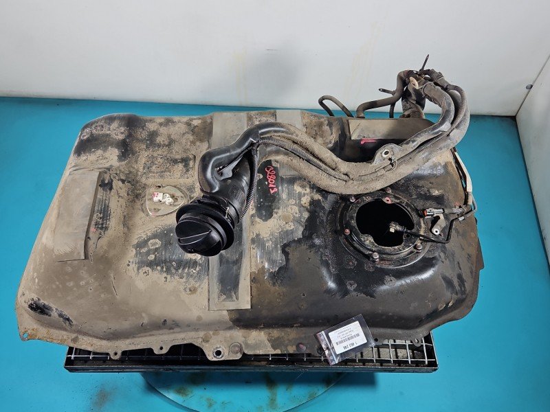 Zbiornik paliwa bak Peugeot 4007 2.2 hdi Zbiornik paliwa bak Peugeot 4007 2.2 hdi