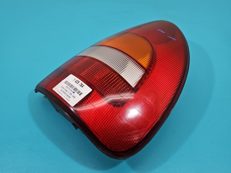 Lampa tył prawa Chrysler Voyager III HB