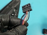 Lusterko lewe pin Vw Golf V HB 5d kolor LA7W europa