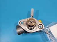 pompka Pompa paliwa Porsche Panamera I 970 3.0 v6 (CWD) 0261520304, 2007339249 Porsche, 2 PIN