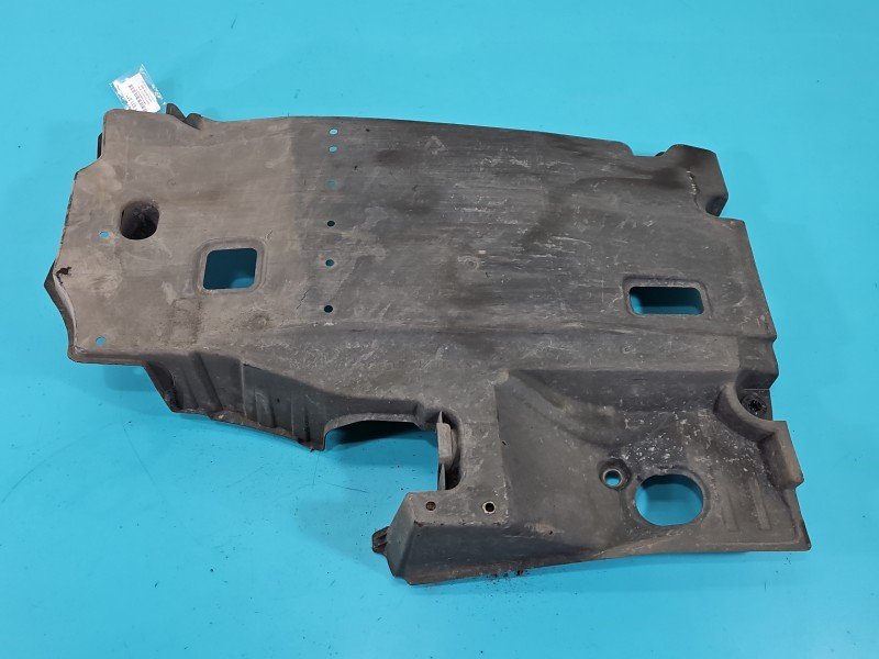 Osłona ZAŚLEPKA PLASTIK Toyota Corolla E21 19- 57628-02170