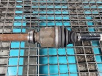 Półoś przód prawa Peugeot 308 II T9 1.2 12V manual