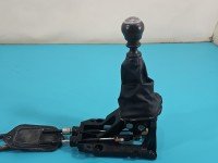 DŹWIGNIA LEWAREK WYBIERAK LINKI Toyota Yaris III 1.3 vvt-i