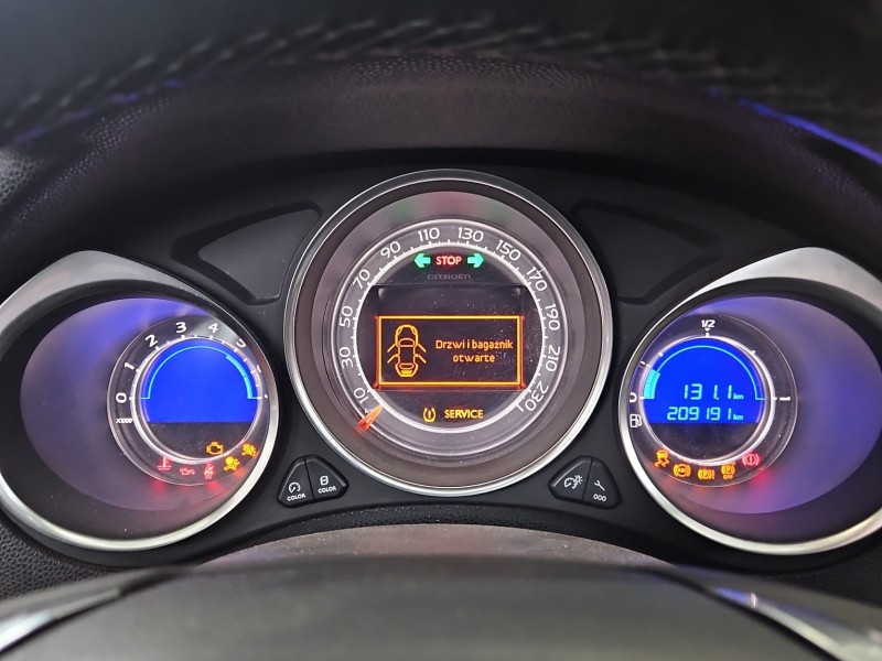 Licznik Citroen DS4 11-15 9806659580, 9805975780 2.0 hdi EUROPA