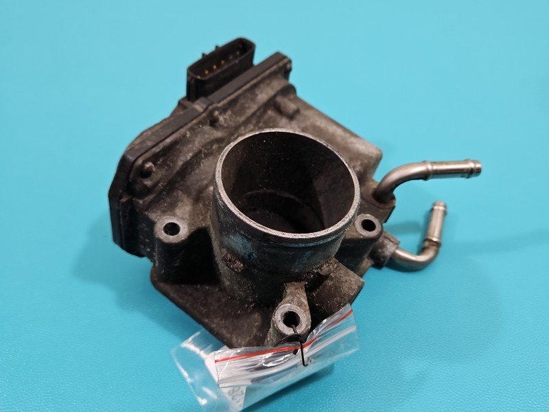 Przepustnica Toyota Corolla Verso II 22030-0D020 1.6 vvti Przepustnica Toyota Corolla Verso II 22030-0D020 1.6 vvti