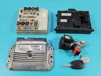 Komputer Sterownik silnika 8200504593, 8200461733 Renault Clio III 1.4 16V