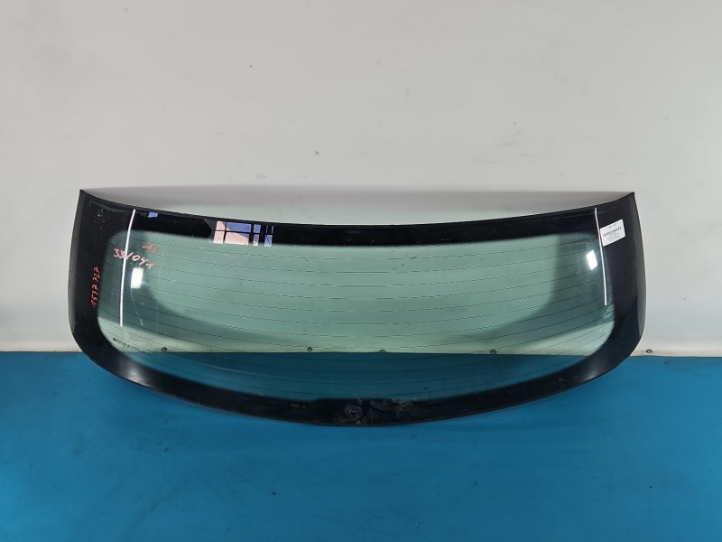 Szyba tylna KLAPY BAGAŻNIKA TYŁ Opel Astra III H HB