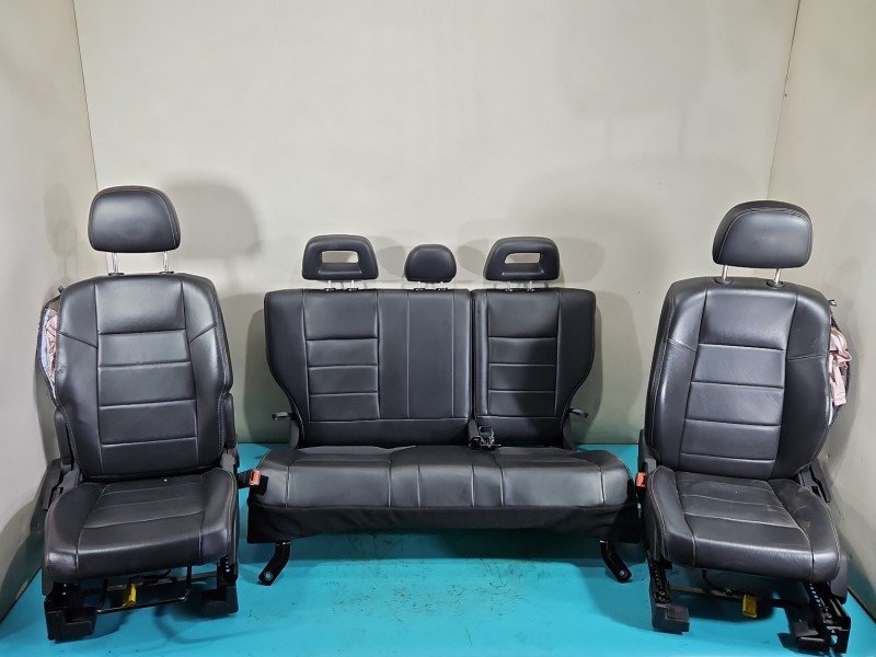 Fotele komplet kanapa Jeep Compass I 06-16