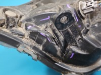 Reflektor prawy lampa przód Toyota Rav4 V EUROPA