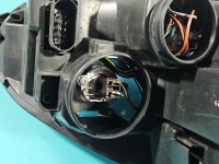 Reflektor lewy lampa przód Vw Jetta V EUROPA