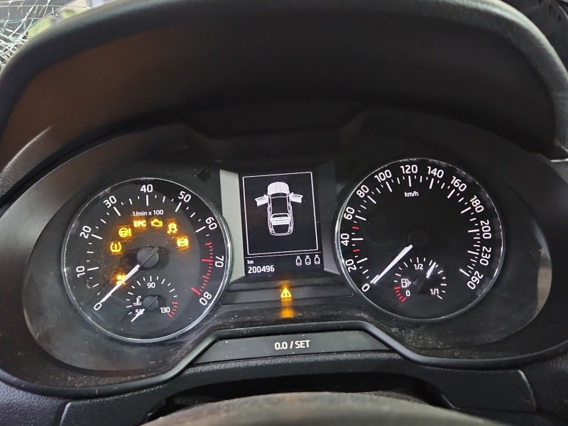 Licznik Skoda Octavia III 1.4 tsi 5E0920740 EUROPA