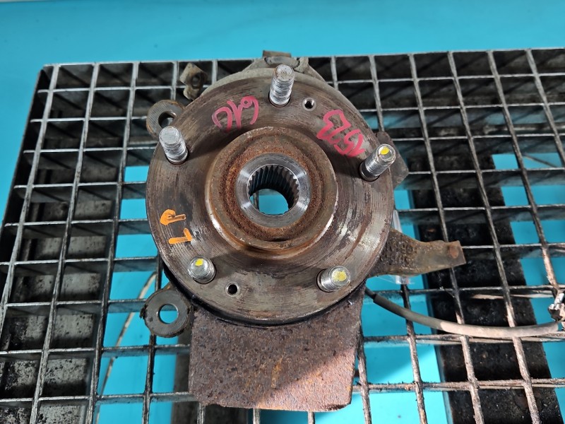 Zwrotnica lewa piasta przód 1.6 crdi (D4FB) Hyundai I30 II 12-16