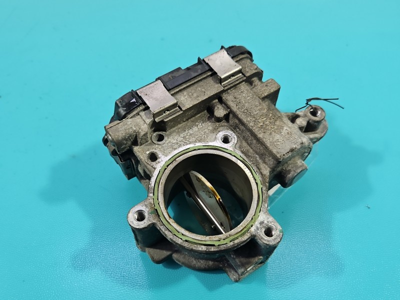 Przepustnica Skoda Rapid 04B128063K 1.4 tdi