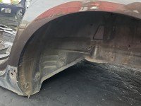 Błotnik tył lewy AUDI A6 C7 ćwiartka brązowy LY8Z