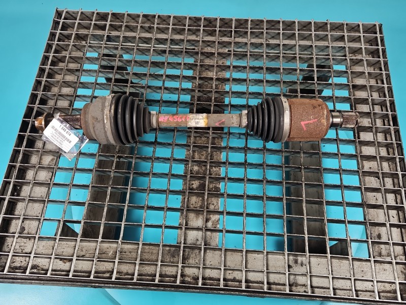 Półoś przód lewa Hyundai I30 III 16- 2.0 16V automat