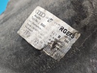 Nadkole przód lewe Audi A4 B9