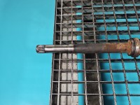 Półoś przód prawa Peugeot 208 I 1.6 hdi manual