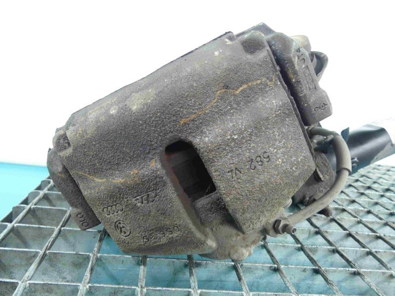 Zacisk przód prawy Skoda Fabia III 1.4 tdi