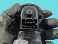 Przełącznik szyb Opel Movano II 8200206602 Producent części: OPEL EU