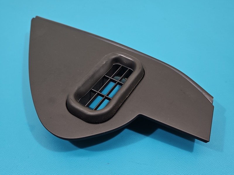 Osłona ZAŚLEPKA PLASTIK Maserati Quattroporte VI 13- 670010230