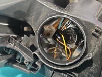 Reflektor prawy lampa przód Citroen C4 II EUROPA 9687304480-04, 9687304480