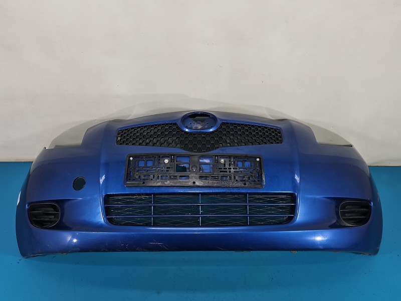 Zderzak przód przedni Toyota Yaris II Brak