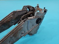 Dźwignia hamulca ręcznego Opel Zafira B 13237304AR