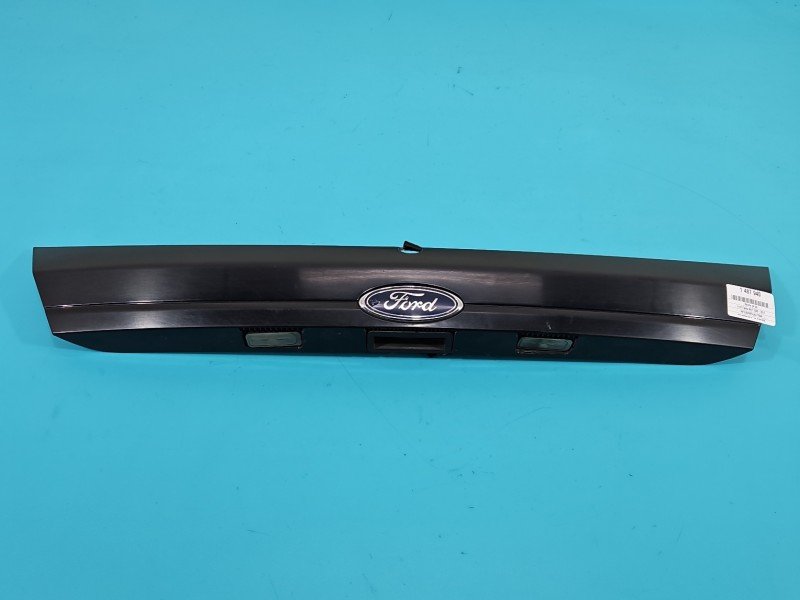 Blenda tył klapy Ford Fiesta Mk7 Blenda tył klapy Ford Fiesta Mk7