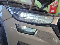 Reflektor prawy lampa przód Skoda Kodiaq I EUROPA