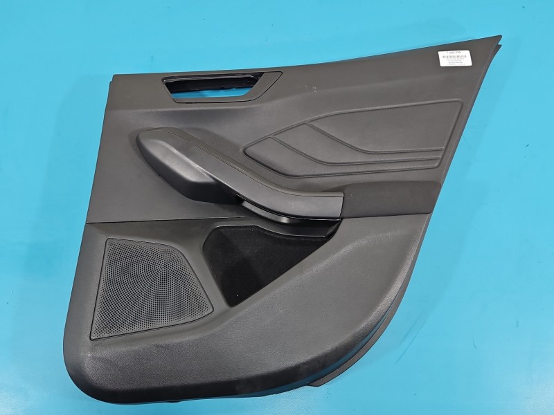 Tapicerka drzwi tył prawa boczek Ford Focus Mk4