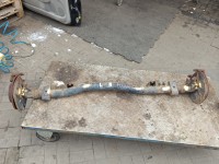 Tylna belka oś tył Vw Caddy III 2K 1.9 tdi