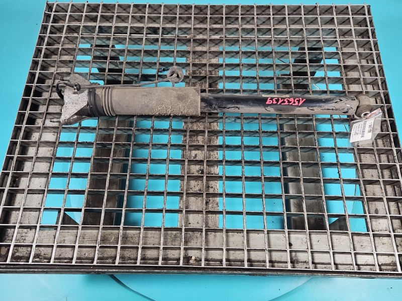 Amortyzator tył lewy Mercedes W177 sedan tylny